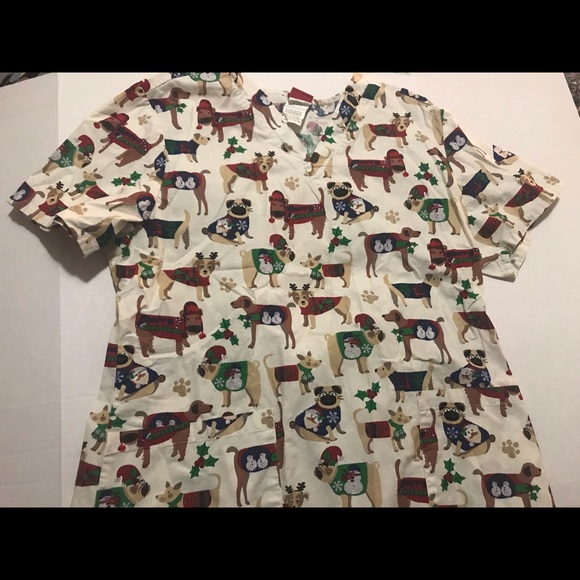 Christmas dogs scrub top - Picture 1 of 1
